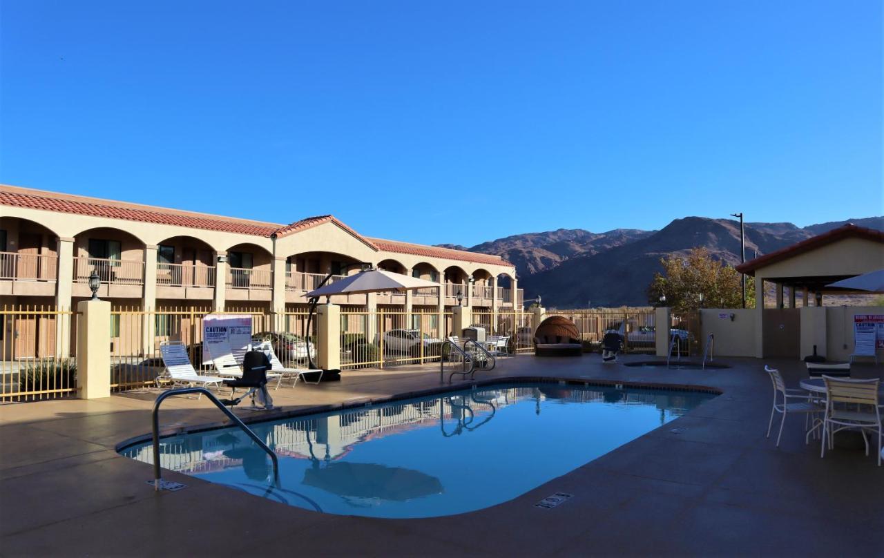 Oasis Inn And Suites 29 Palms Hotel Joshua Tree National Park Twentynine Palms Εξωτερικό φωτογραφία